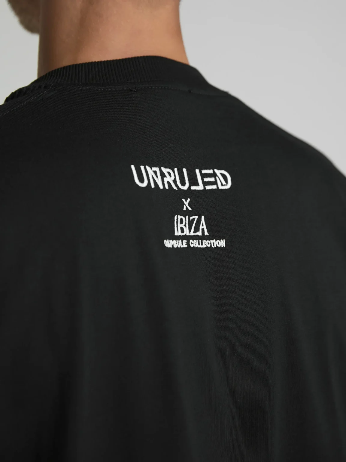 Premium men's T-shirt with mesh inserts on sleeves and sides from UNRULED IBIZA collection.