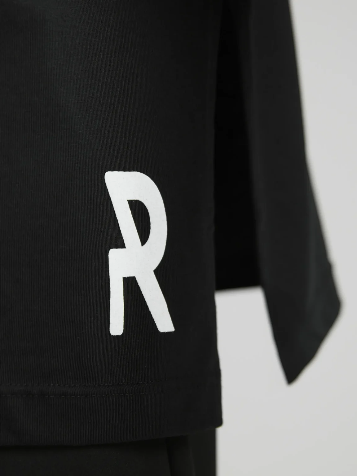 Contemporary black oversized T-shirt designed and handcrafted in Italy by UNRULED.